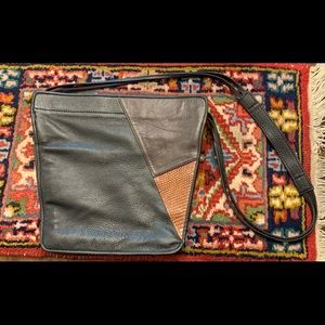 Handmade Artisan Crafted Leather Bag - Excellent condition